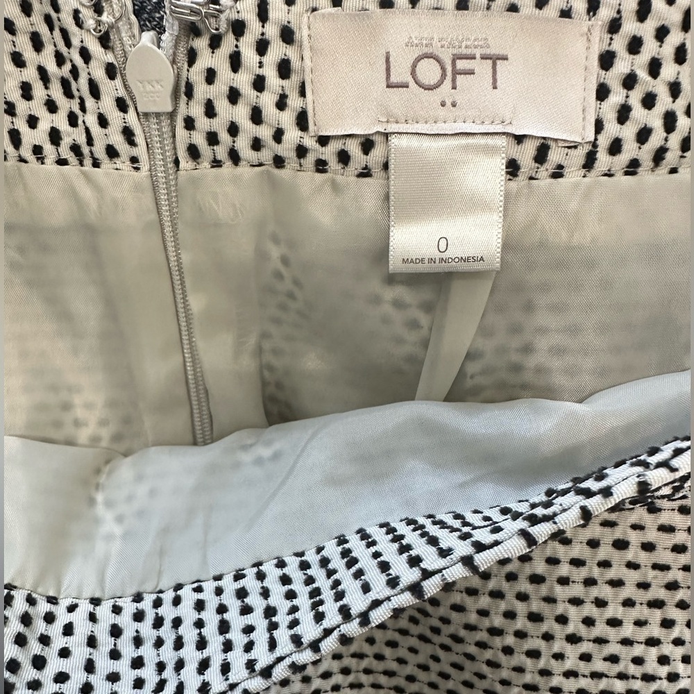 Ann Taylor Loft Skirt - Picture 4 of 4